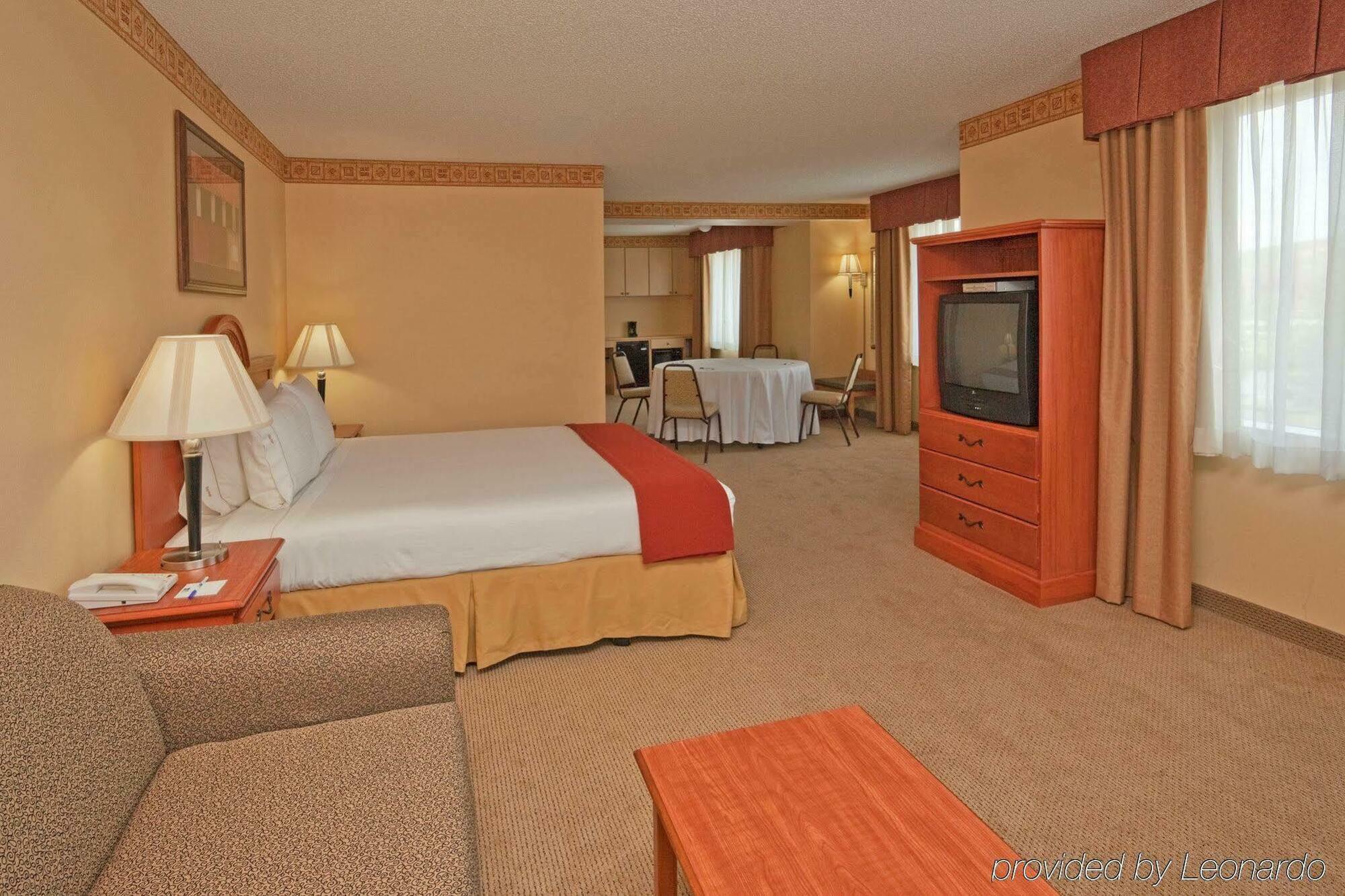 Holiday Inn Express Hotel & Suites Livermore By Ihg Zimmer foto